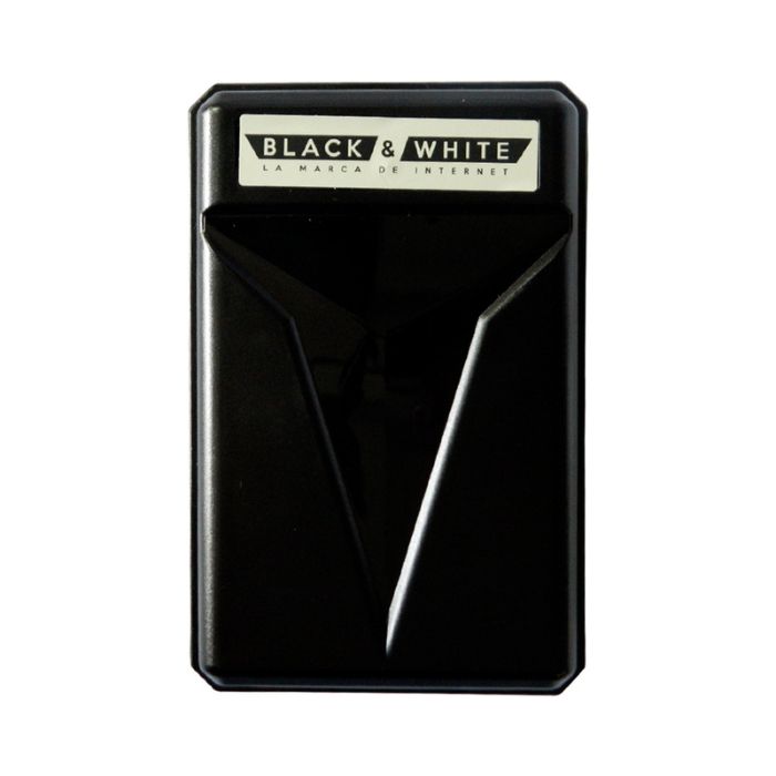 black-and-white_aspiradoras_bateria-de-litio-ion-black-white-18v-de-2ah_2