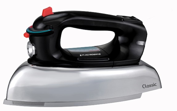 electrobras_planchas_plancha-seca-a-vapor-electrobras-classic-2000-watts_1