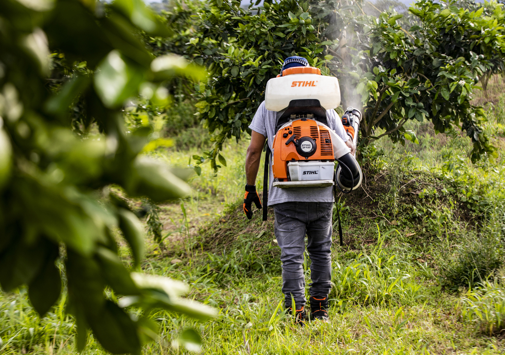 stihl_equipos-de-jardineria_fumigadora-stihl-sr-430_3