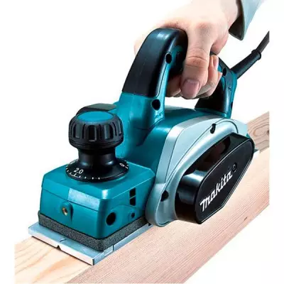 Cepillo Makita 620W De 3.2`` (Kp800)-973203