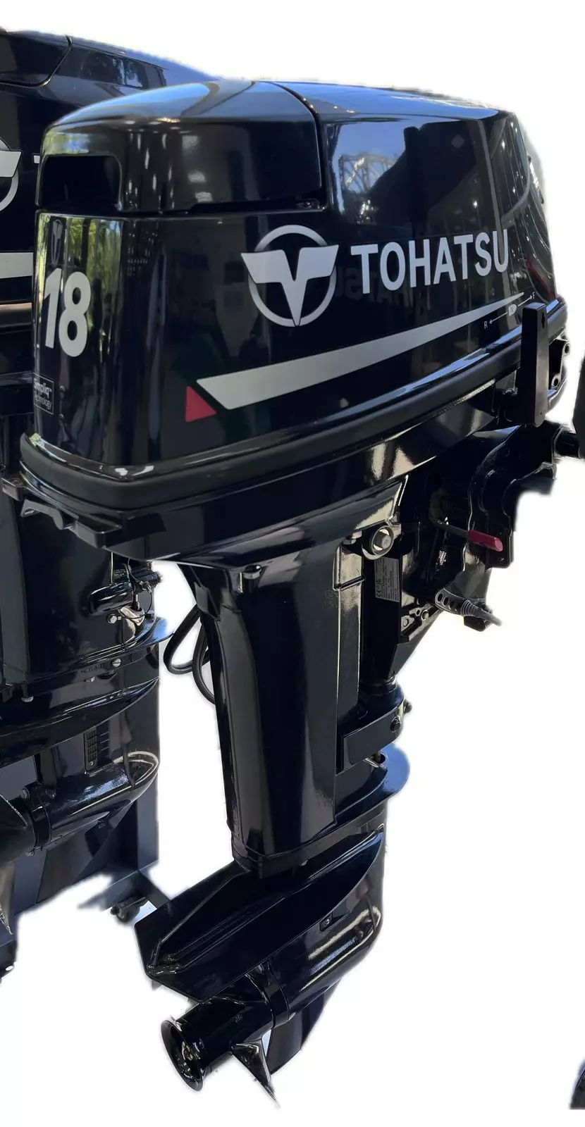 Motor fuera de borda Tohatsu 18hp 2T AM