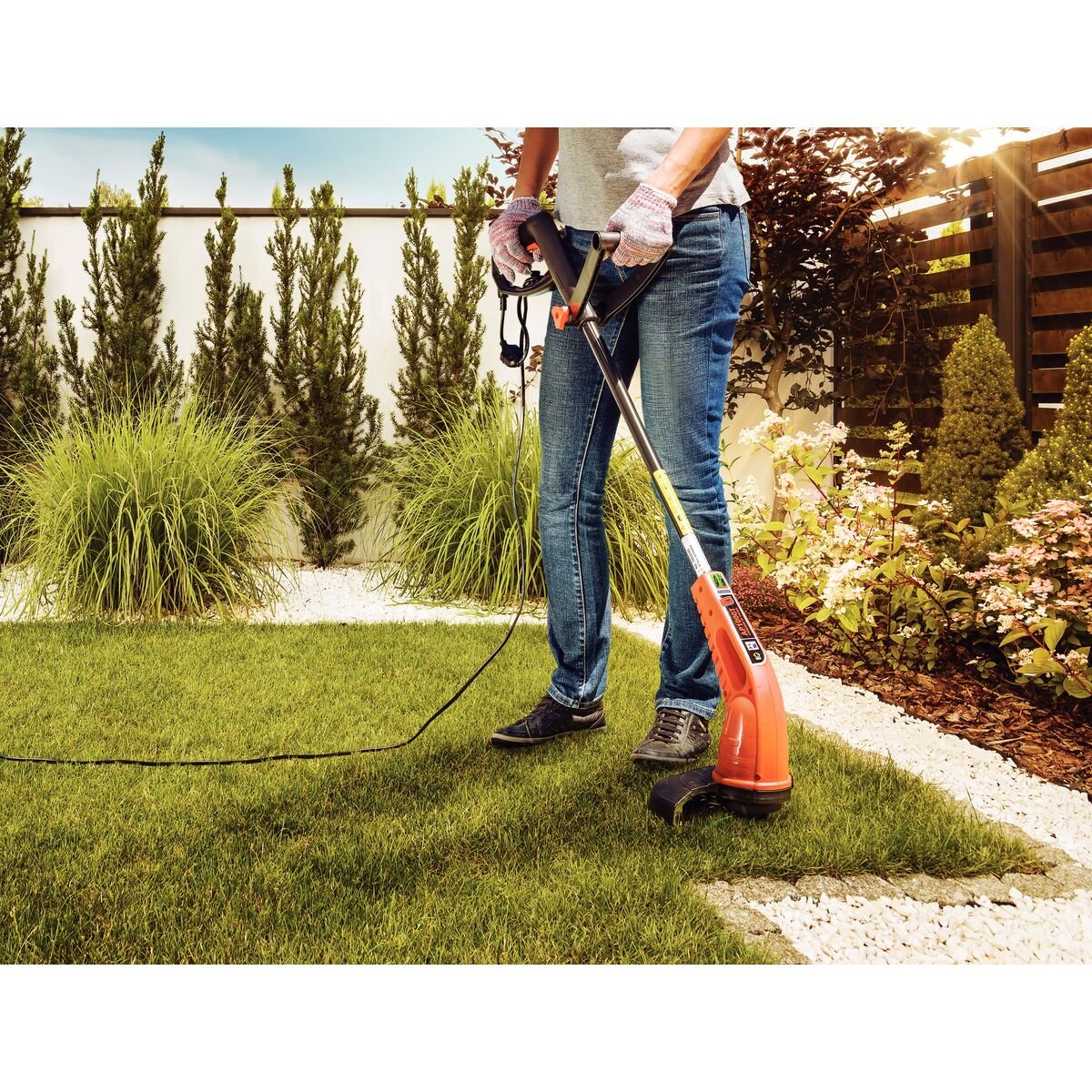 tramontina_equipos-de-jardineria_bordeadora-220v-tramontina-ap1000_3